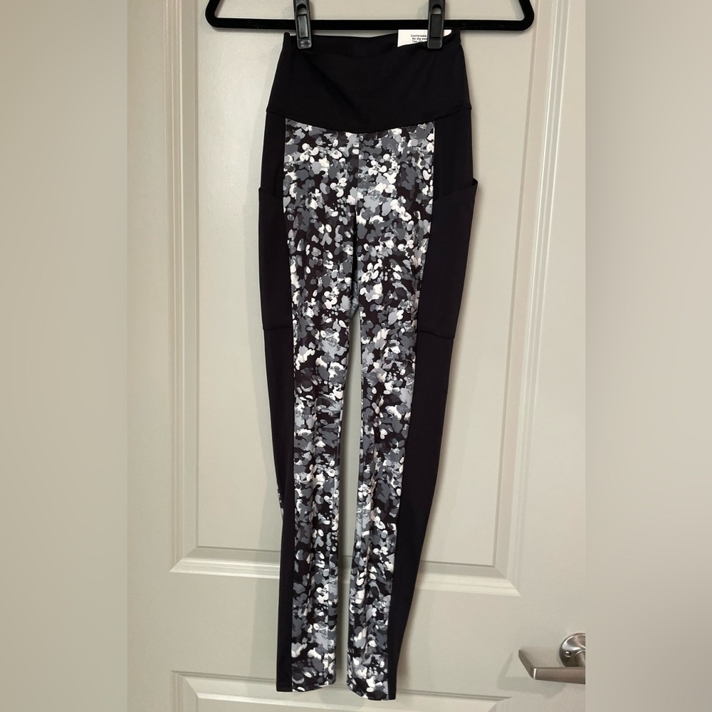 NWT Soma Workout Leggings